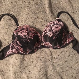 VS Push Up Bra
